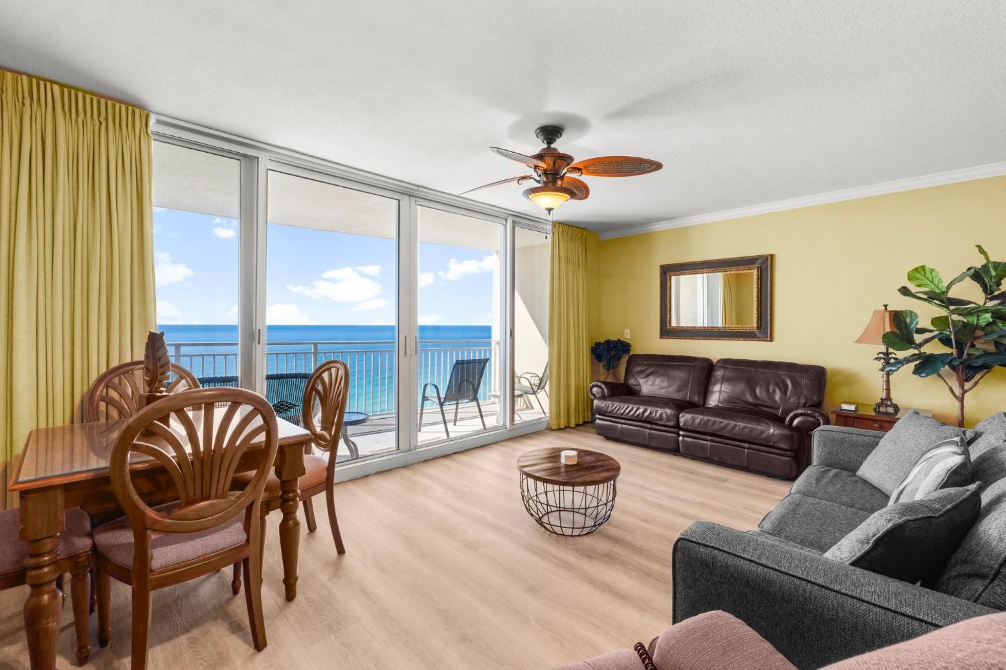 Beautiful Beachfront Paradise! Emerald Beach Resort Panama City Beach Exteriér fotografie